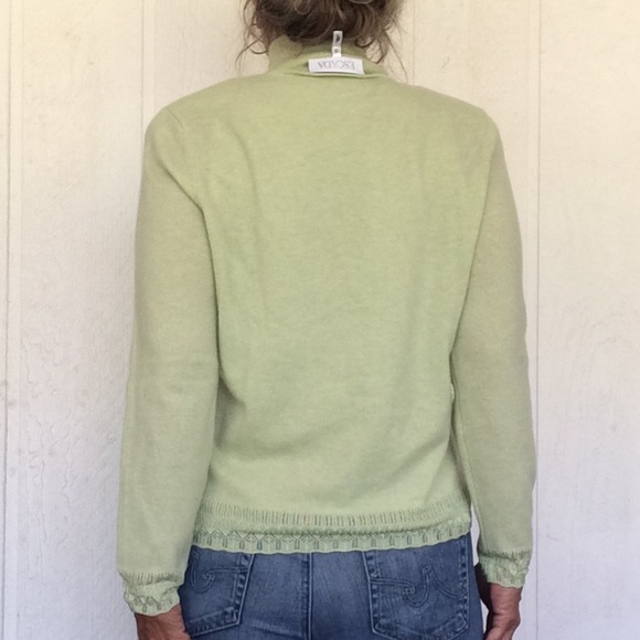 ESCADA GREEN CASHMERE SWEATER SET MEDIUM - Picture 3 of 8